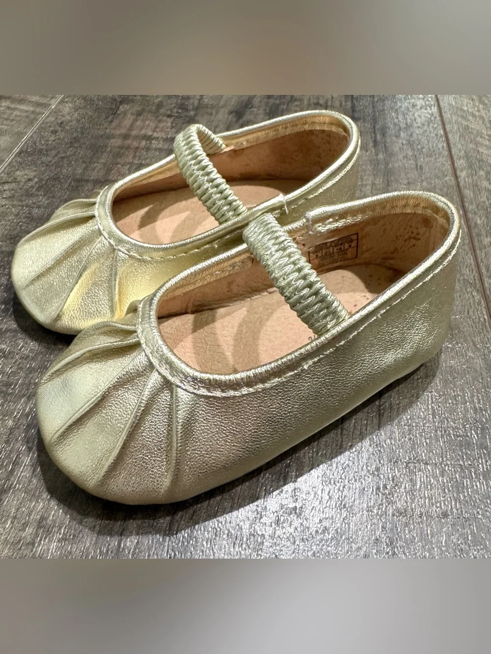 Ralph Lauren Layette Dress Shoes Gold Baby Girl size 3 NEW